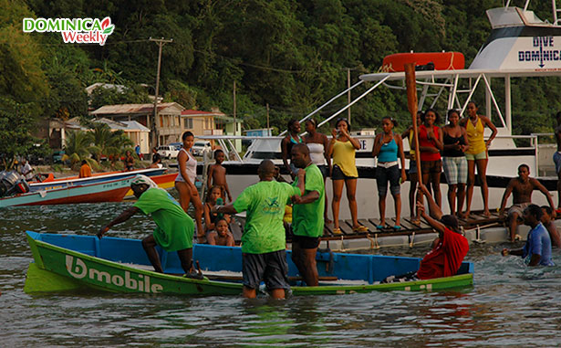photo of the cable and wireless team of the kubuli carib canoe race winner